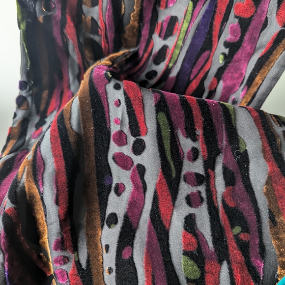 Danier Vintage Multicolor Velvet Abstract Scarf - Picture 5 of 6